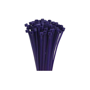 Hundert violette Kabelbinder werden stehend dargestellt