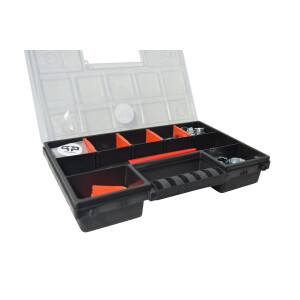 das Ohr klemm set wird in der schwarzen box mit offenem transparentem Deckel diagonal dargestellt