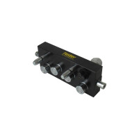 Faster Multikuppler Loshälfte PS08 wird im Bild diagonal im Bild dargestellt mit den Führungsbolzen nach vorne links
