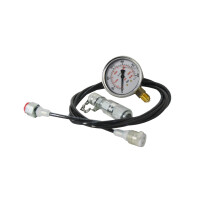 Hydraulik Druckprüfer mit 250 bar Manometer wird leicht schräg abgebildet. Der zusammengeschraubte Hydraulik Druckprüfer liegt in der mitte vom Koffer.