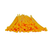 Hundert gelbe Kabelbinder werden liegend nach vorne dargestellt